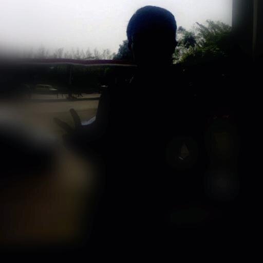 Do not look at me with solitude, I just wanted to be accepted by you...| PGRI 44| 4 ever be the good | Blackgold