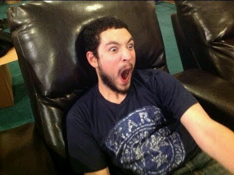 DONTUSETHEDYE's profile picture. NO. NO NONO! YOU BROKE THE RULES! (#RP.)