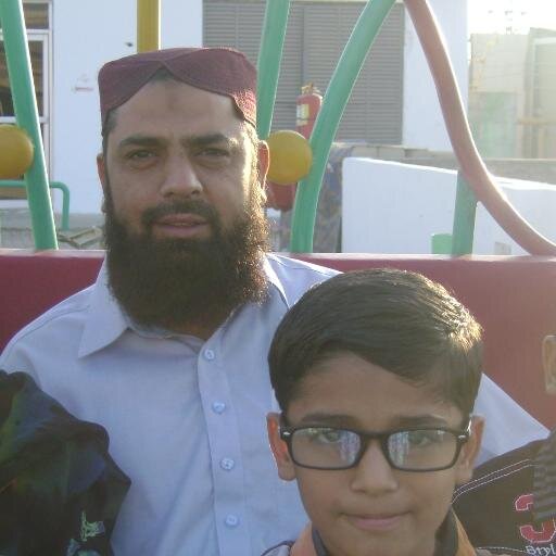 this is to certify mr. shkil ahmed has worked in this organization asmachine man in engraving department incsarge