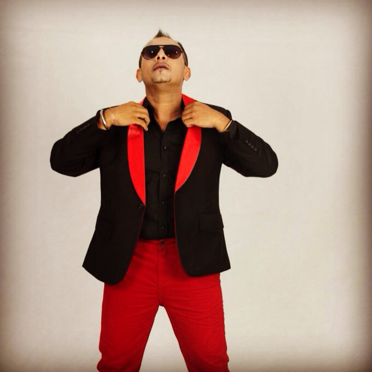 In Malaysia, when the word dhol comes to mind, a constantly smiling, insanely entertaining and exceptionally talented individual comes to your mind Keeran-D