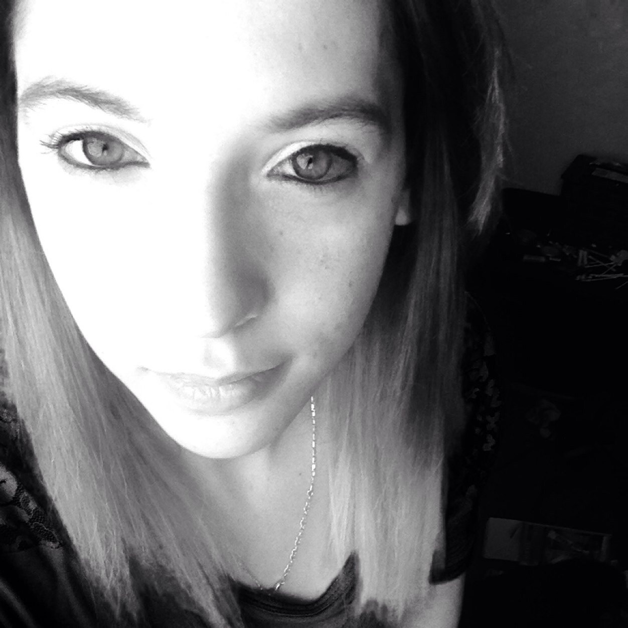 babyalien094's profile picture. 