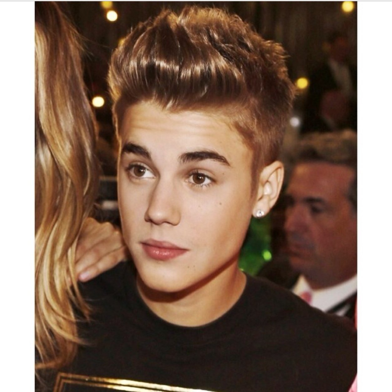 @justinbieber I promise that i will always be here for you , no matter what! ill always be a belieber. 

Download shots! (: