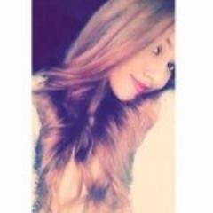 ♥Hi, I am Jessie Pyee and I look like Ari, Follow me I'll too, love you♥