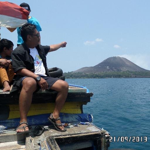 penikmat alam indonesia, suka teterekelan ka gunung, tracking, pecinta masyarakat pedalaman  ( suku2 ) khususnya Baduy