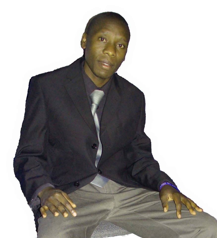 A dedicated academic professional with a keen eye on nurturing others, especially on thesis/dissertation-writing to achieve higher qualifications.