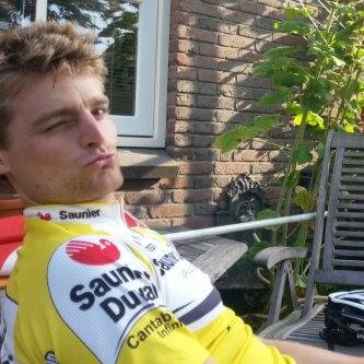 Marketeer | Online Marketing | #socent | Triatlons | #gezondheidswetenschapper | zie ook LinkedIn: