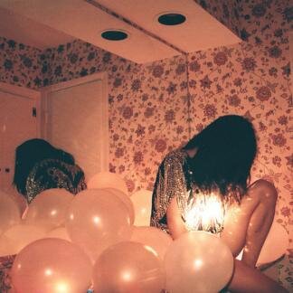 feelingmetome's profile picture. 