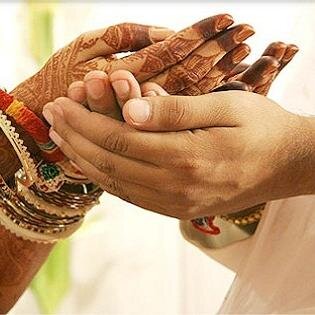 Best matrimonial site for Vellalar Community. Register FREE !