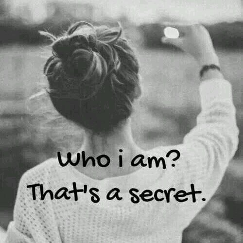 hey. I'm Lola nd m 16 i can sing nd doing stupid things. I'm lazy nd i follow u if u follow meh back.