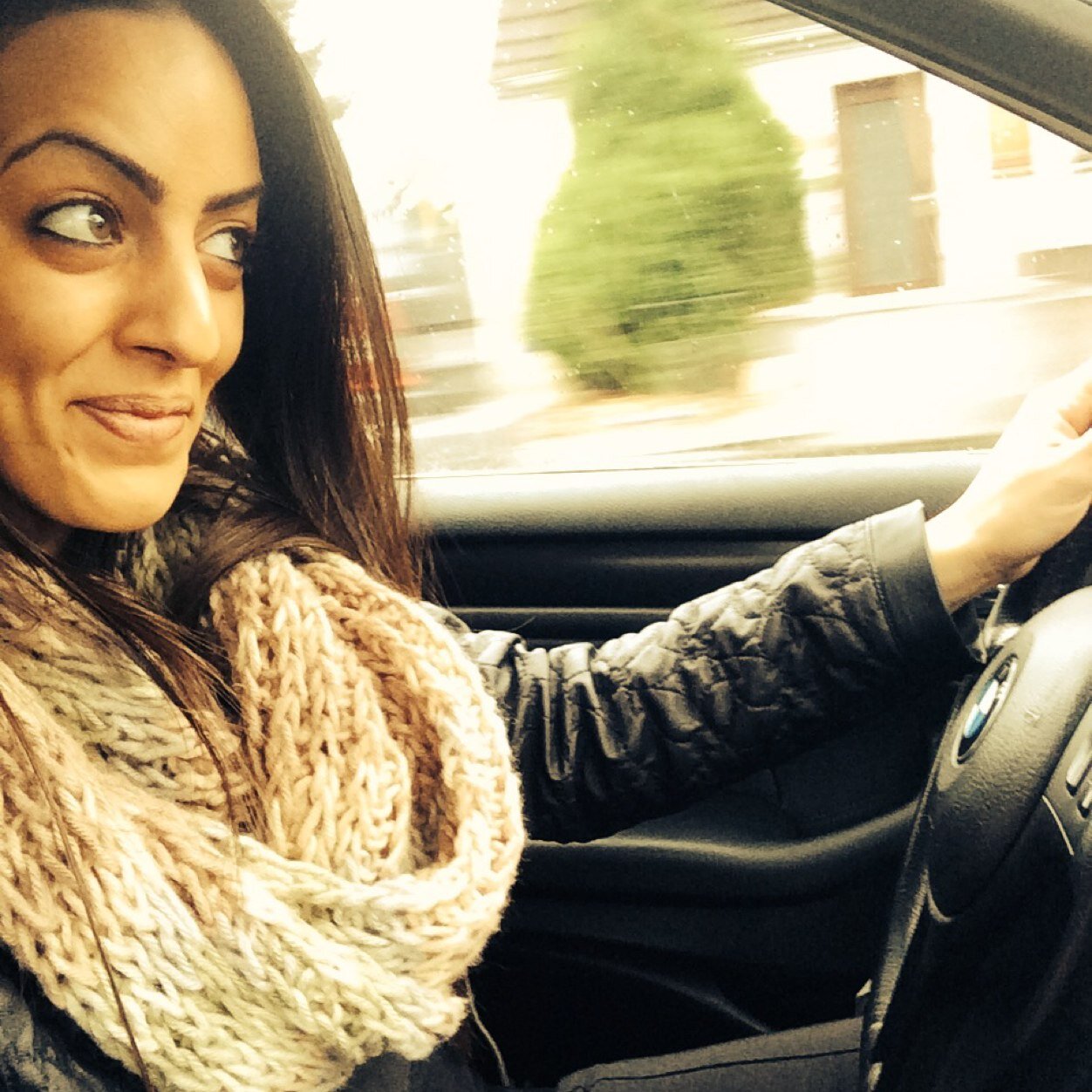 jeyanay's profile picture. 