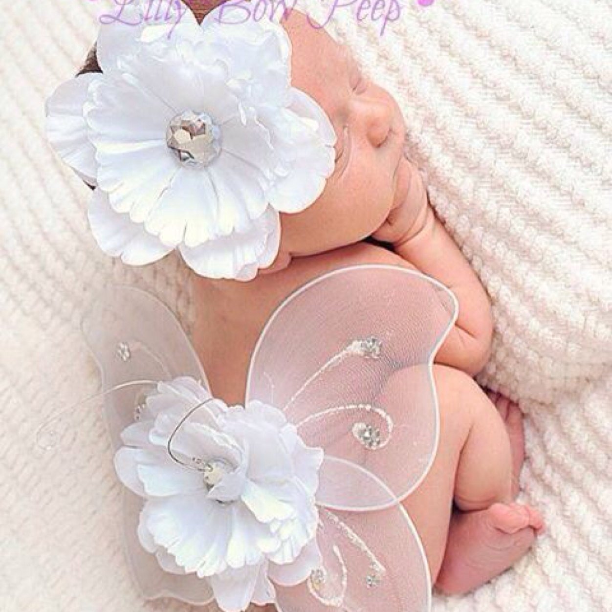 amelaggoun's profile picture. Je follow back les twittos