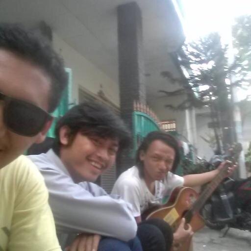 @ajengyuliaaa:* | standard chartered | @rw15.fc | @papanmasbergetar