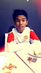 just simple  -_-  aqier/15/kedah