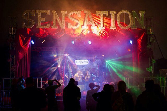 Lets Twister again like we did last summer...Sensation Seekers Stage - it's a whole bag of wrong thats oh so right!