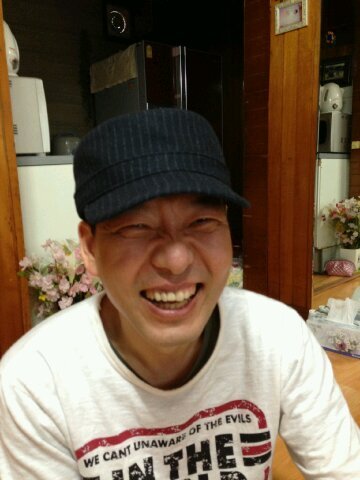 삶은 신의 선물이라는 생각으로 사는 시민.기분 좋은 일은 늘 생김.신뢰와 믿음을 소중히 여김.자전거로 서울출발-속초 도착하여 점심먹음.