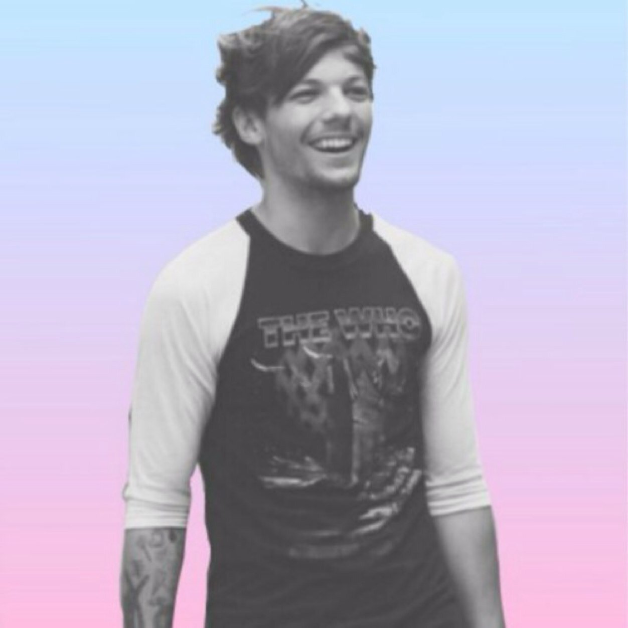 you just got a free follow from @pinkiepieharry please follow her// ask for a follow back