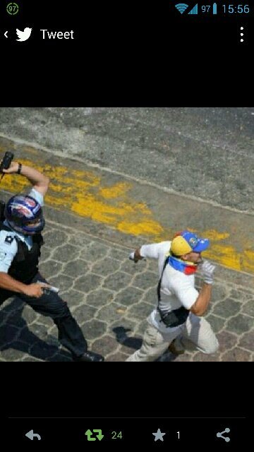 Nacido en caracas en libertad pura y luchando por recuperarla
