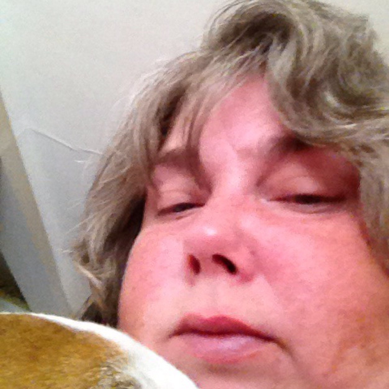 Married to Michael we have a daughter Emma & live in clinton Township Michigan..