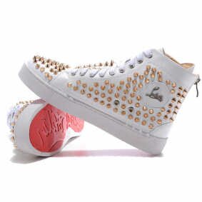 At Dsign Wears we deal on original designer shoes, watches, belts, shades, etc. For home delivery call. 08112786468. BBM: 2841FCB4 . Email: Dsignwears@gmail.com