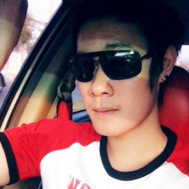 เทิดทูน ศรีเชียงสา