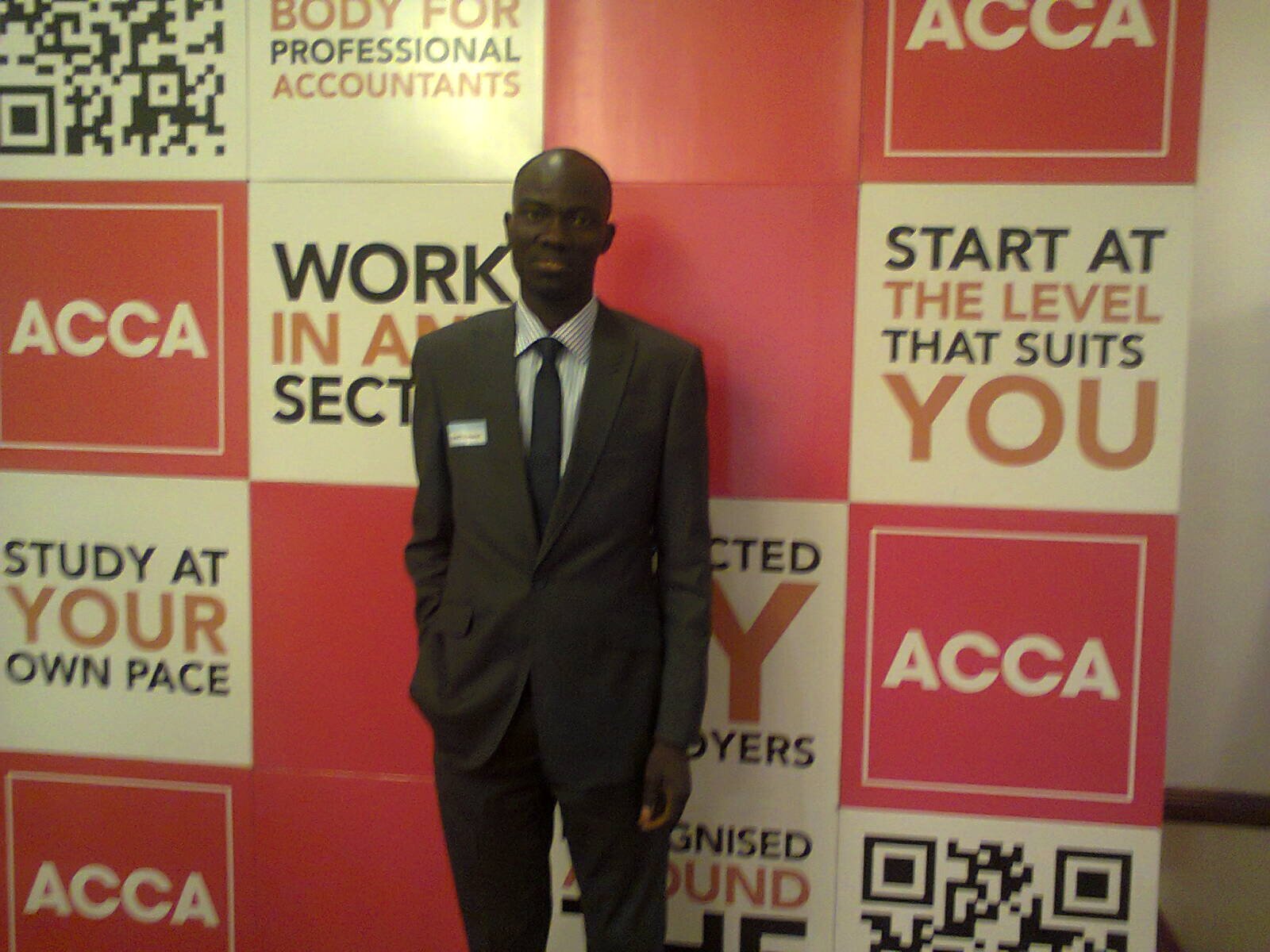 Aanubello's profile picture. 