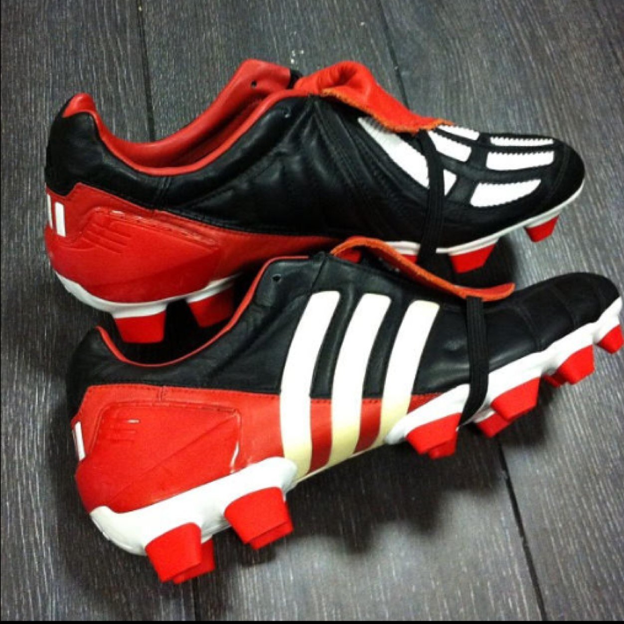 Rare Football Boots (@FootyBootsRare 