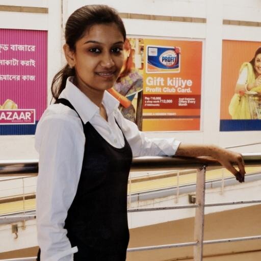 I M A FUN LOVING GIRL..live life kuch jyada...:)