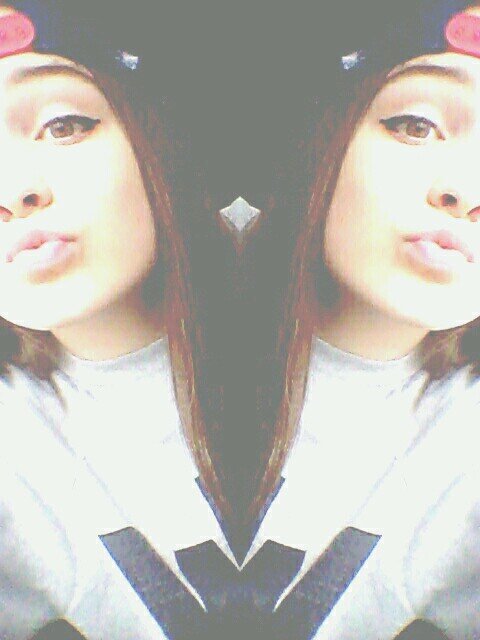 _Nikkiiiix's profile picture. One direction.