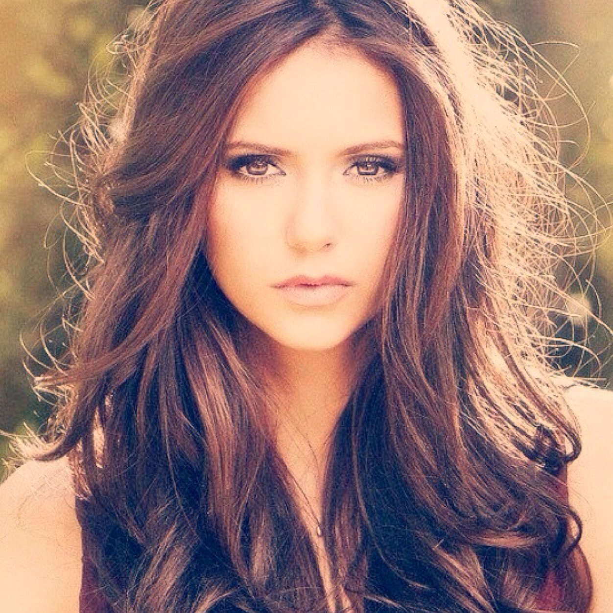 Brunette. Doppelganger. Vampire. «Quiet, still, peaceful. I like our life like this».