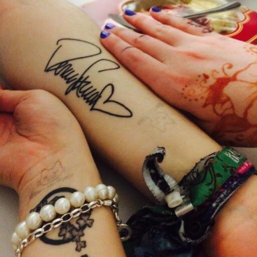 nikkisheriff's profile picture. Fine Art student with an appreciation for film, music, and food!