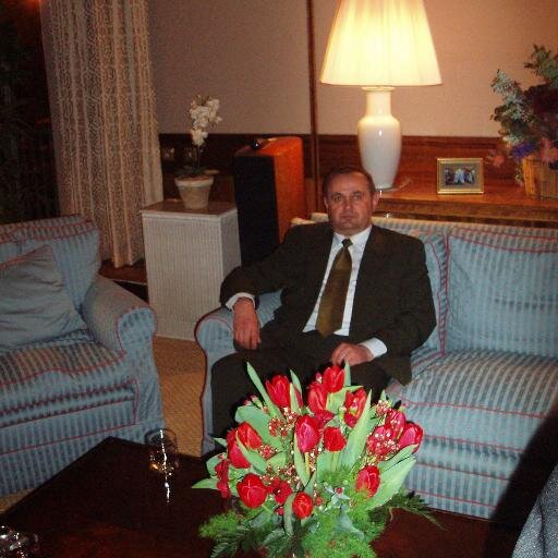 victorsher555's profile picture. 