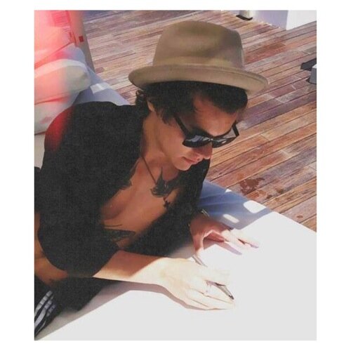 resplendcnt's profile picture. Don't waste your time on me, you're already the voice inside my head.