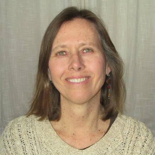 Independent writer and editor, outdoor enthusiast, gardener, book lover, knitter, member of Toastmasters, International