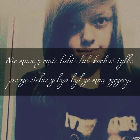 Spongeb11577818's profile picture. hey my name is Caroline and I live in Poland ...... I'm Polish Directioner 3333