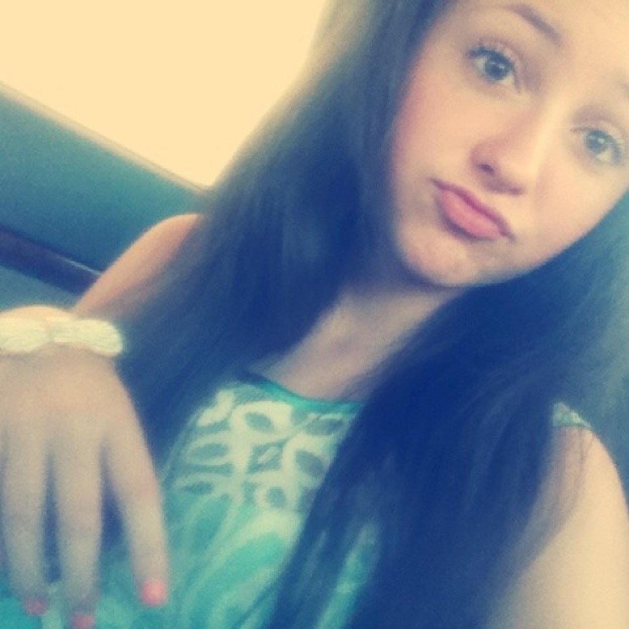 New twitter @YallKnowShay