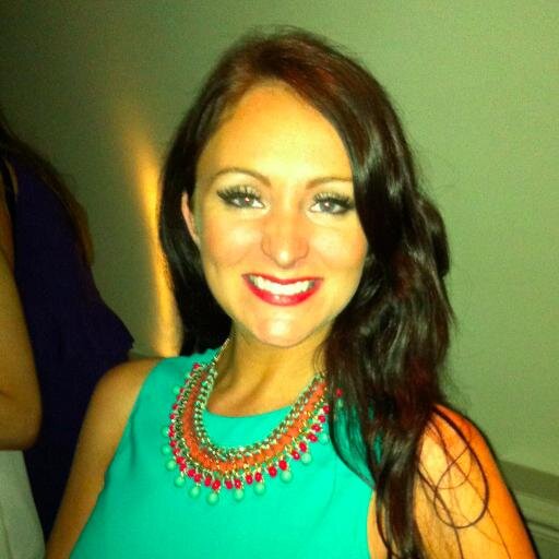 Foodie, grammar nerd and sun worshipper