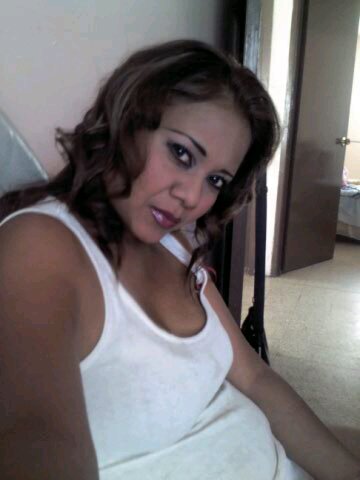 esmedeperez's profile picture. 