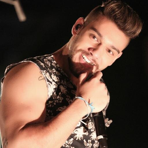 Aqui somos Todas Loucas @Lucaslucco nosso mozão
