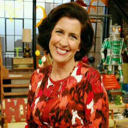 hello I'm the proud mother of @Freddie_Benson2 @freddie_benson3 he is a smart boy who eats all his vegetables ...I hate germs