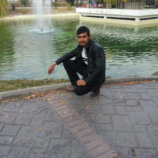 907865re4e4e's profile picture. 