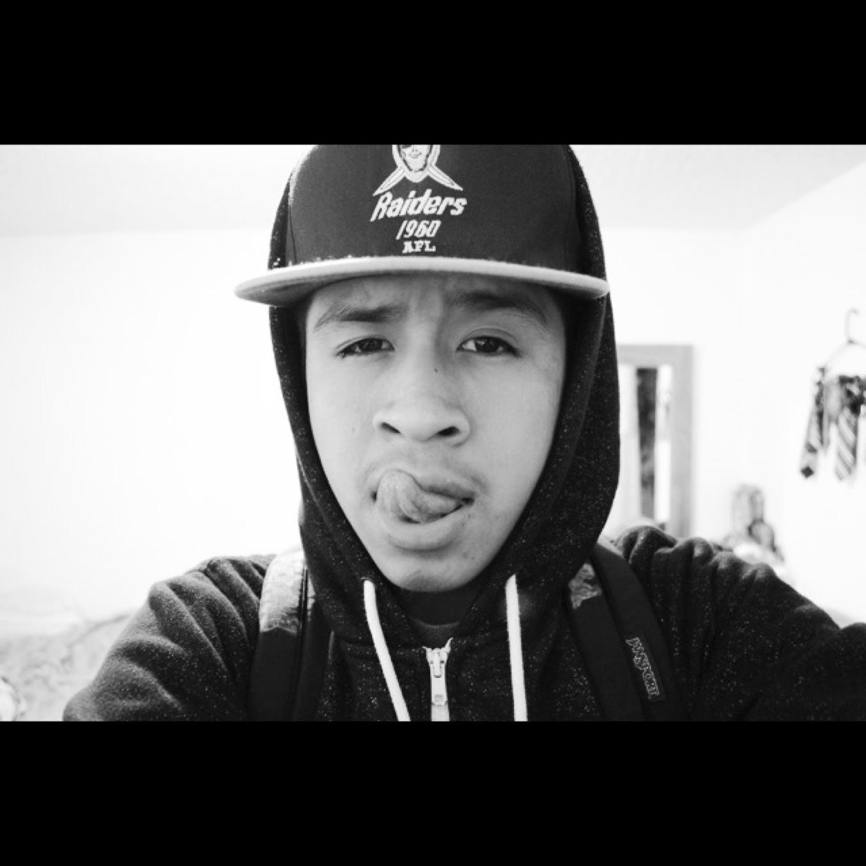 What upp bruuhh!!! THIS IS MY LIFE!!!AND IM HAVING FUN!!!