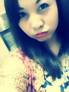 anahojh's profile picture. 