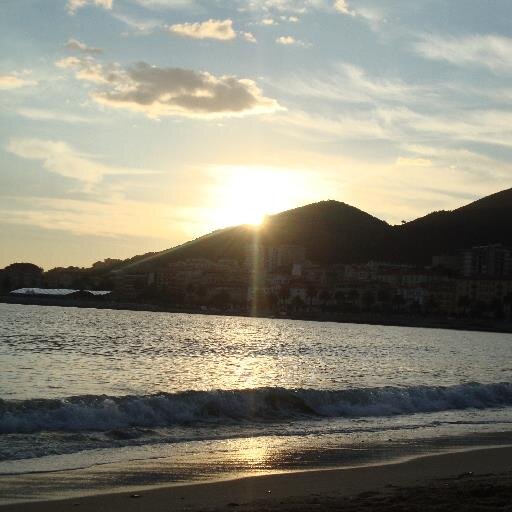 iliedua's profile picture. 