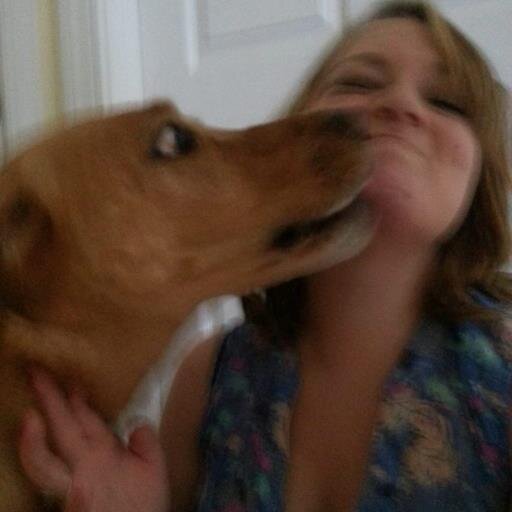 emmy_welsh's profile picture. Ní gach duine a wander atá caillte