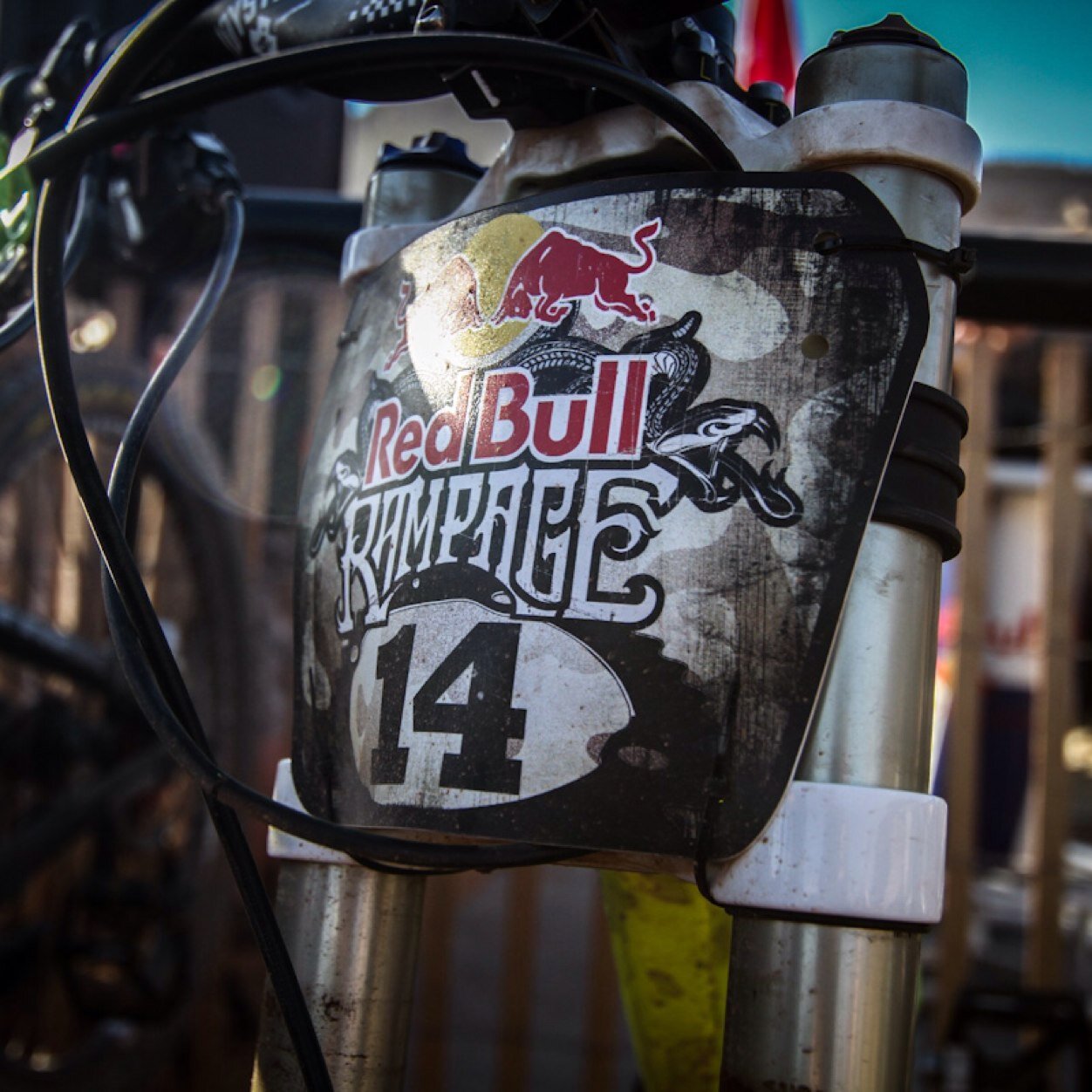 Amantes del descenso y el enduro, ¡el primer twitter serio de estas modalidades!
Compartiremos fotos, información, características... de bicicletas y rutas.