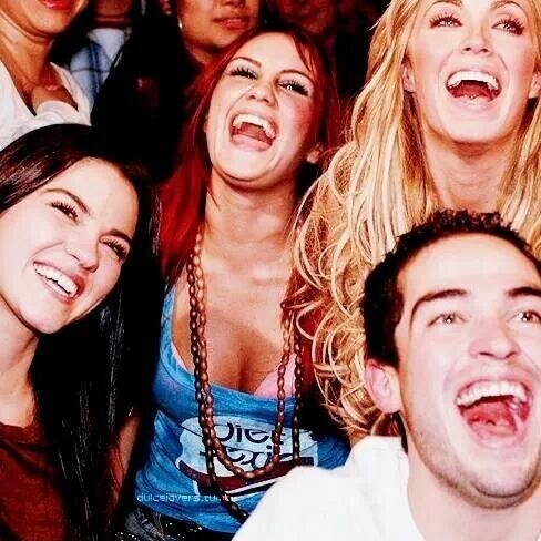 Vamos fazer wanna play por que santa no soy !! ◆◆friends: @caipira_miguel @Betinha_0ficial ◆◆sah e ana◆◆nossa vida defini em RBD ♥ ♥