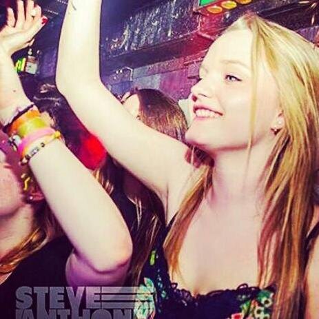 emmalyemmaly's profile picture. 16 ~ ddh ~ 5hb ~ theaterklas ~ die haghe mb ~ snapchat, insta: emmalyemmaly