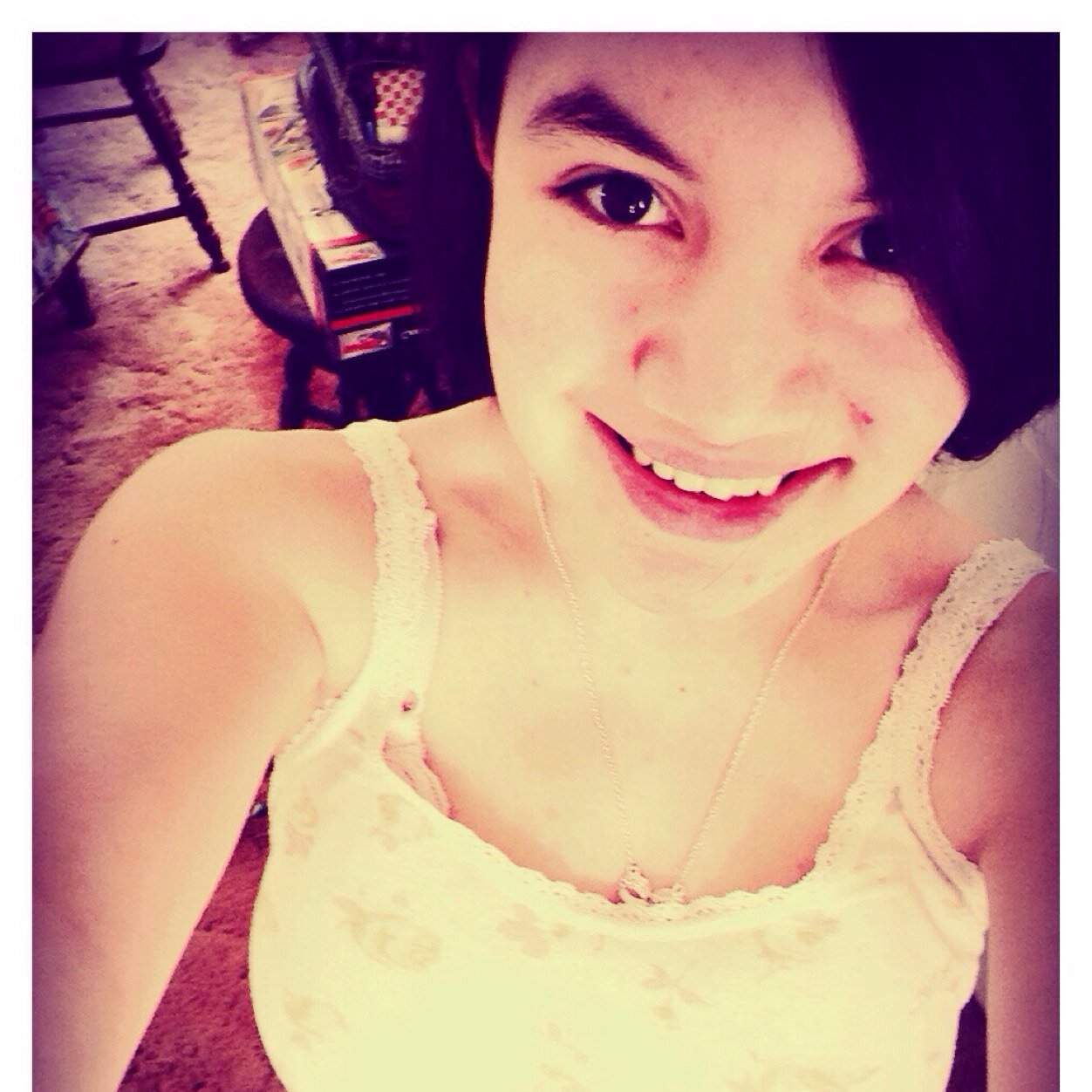 Be yourself, not what others want you to be☺️