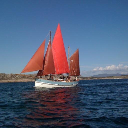 boattripsiona's profile picture. 