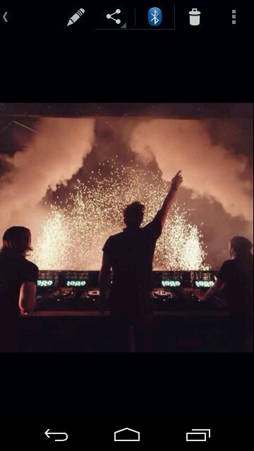 xMario07's profile picture. Hola, me quejo de todo :)